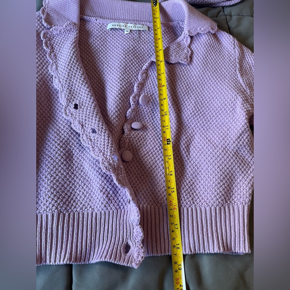 Lilac Scalloped Edge Cropped Cardigan ENGLISH FACTORY - Picture 9 of 12